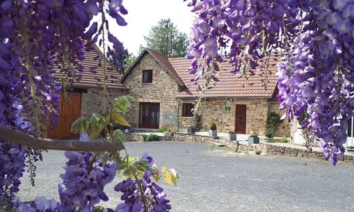 Bert Cottage | Gite Bert, 5 bedrooms, 14 persons
