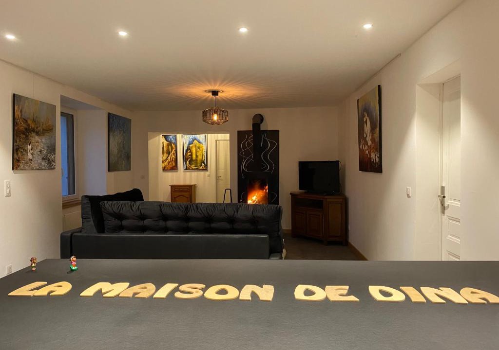 Saint-Christophe-la-Grotte House | Gite bien-être hammam et jacuzzi ,sauna