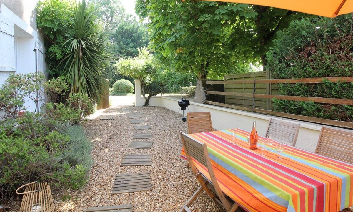 Blaison-Saint-Sulpice Cottage | Gite Blaison-Saint-Sulpice, 2 bedrooms, 4 persons