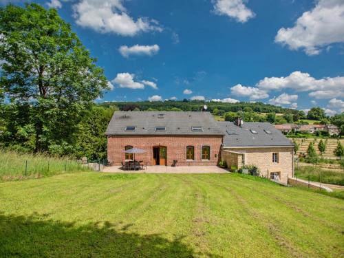 Guignicourt-sur-Vence House | Gite Cascade