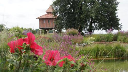 Monlezun Bed & Breakfast | Gite Chambre d'hôtes insolite PIGEONNIER IN MARCIAC Gers