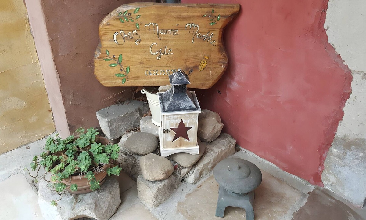 Vallon-Pont-d'Arc Cottage | Gîte 'Chez Mamé Marthe' with Shared Pool, Wi-Fi, and Air Conditioning