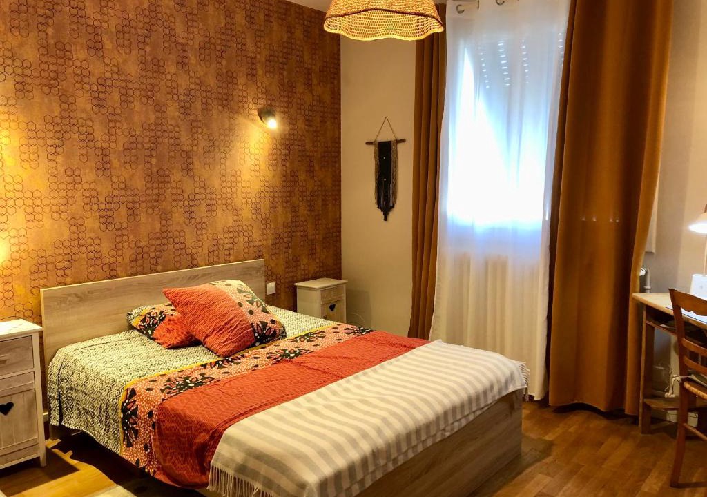 Nogent-le-Rotrou House | Gite cinq chambres