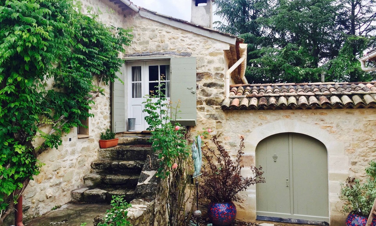 Pierrerue House | GITE COCOTTE LUBERON, NATURE AND SWIMMING POOL IN FORCALQUIER