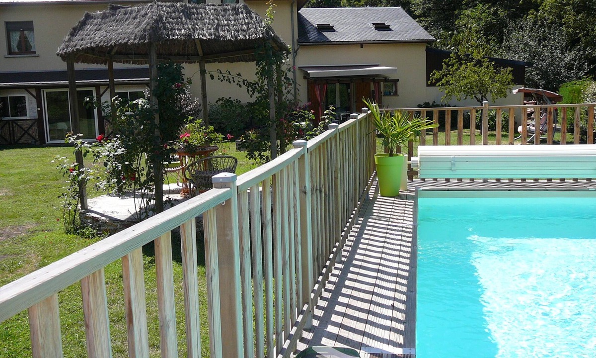 Saint-Chely-d'Aubrac House | Gite Coté Boralde