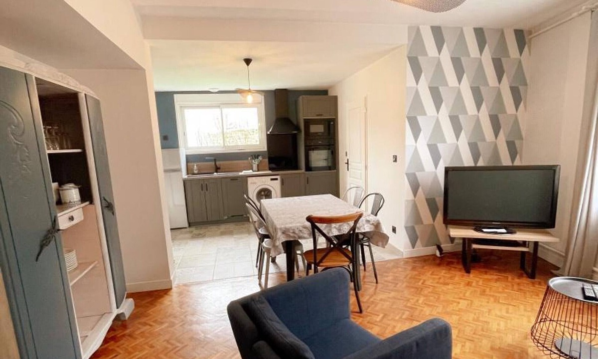 Couffy Cottage | Gite Couffy, 2 bedrooms, 5 persons