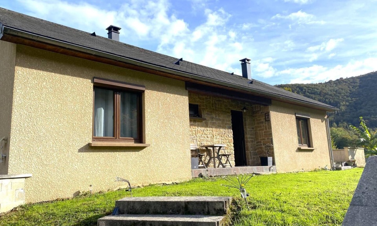 Laifour House | GITE D'ARNAUD & EMILIE