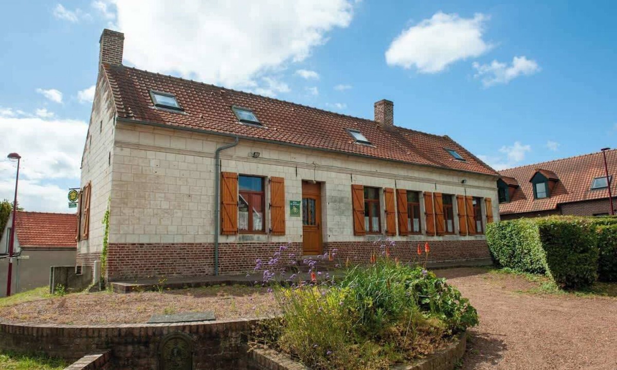 Aix-Noulette House | Gite de campagne, wifi, 12 pers, parking gratuit