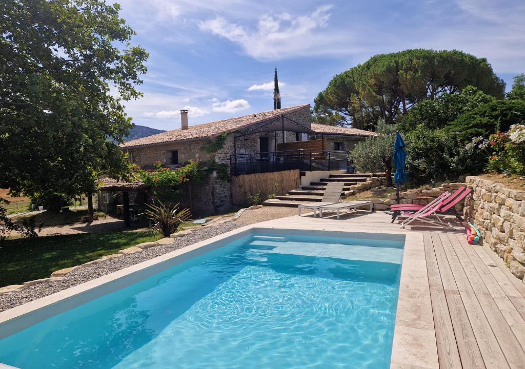 La Begude-de-Mazenc House | Gite de charme La Martinelle