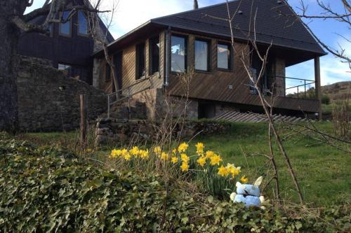Le Monastier-sur-Gazeille Ski Chalet | Gite de la Beysserole haute