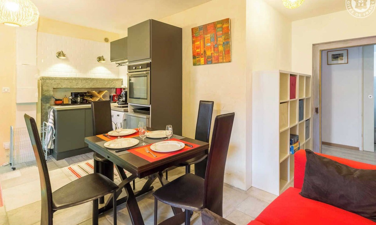 Barby House | GITE DE L'ECOLE - NIVEOLE