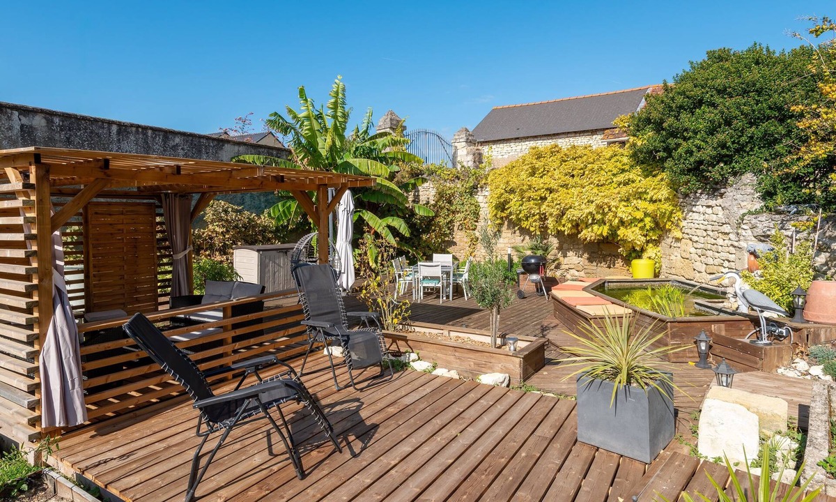 Deneze-sous-Doue Apartment | Gite de la Ferme du Château 2 - Studio Climatisé