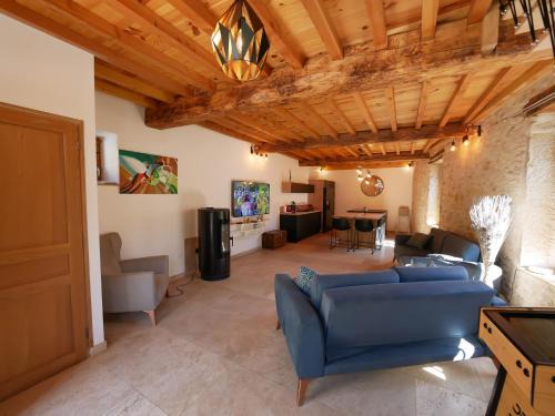 Venerieu House | Gite de la Source-maison climatisée