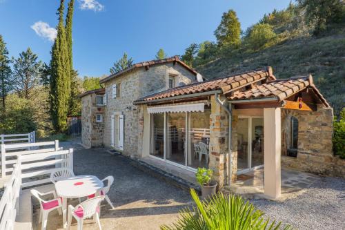 Banne House | Gite de la Troulière
