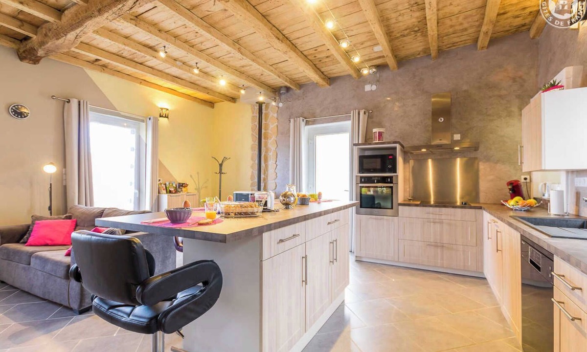 Champagneux House | GITE DE LA VIOLETTE - CHAMPAGNEUX