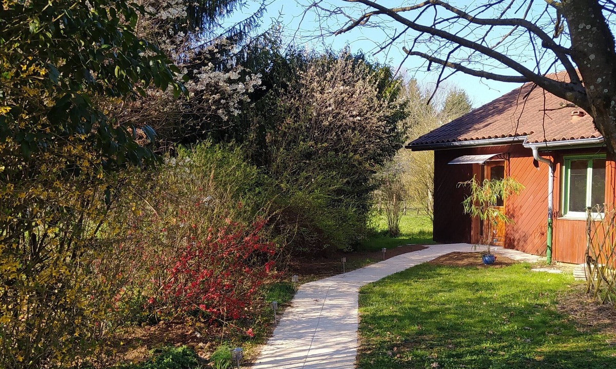 Simandre-sur-Suran House | Gîte des Aillets, in the heart of the Revermont, close to the Jura.