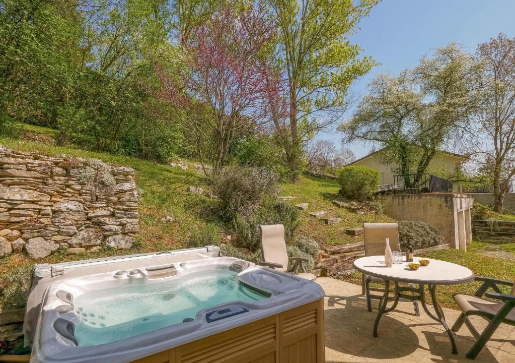Dizimieu Villa | Gite des Marronniers