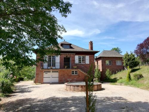 Nauviale House | Gite des Rosiers