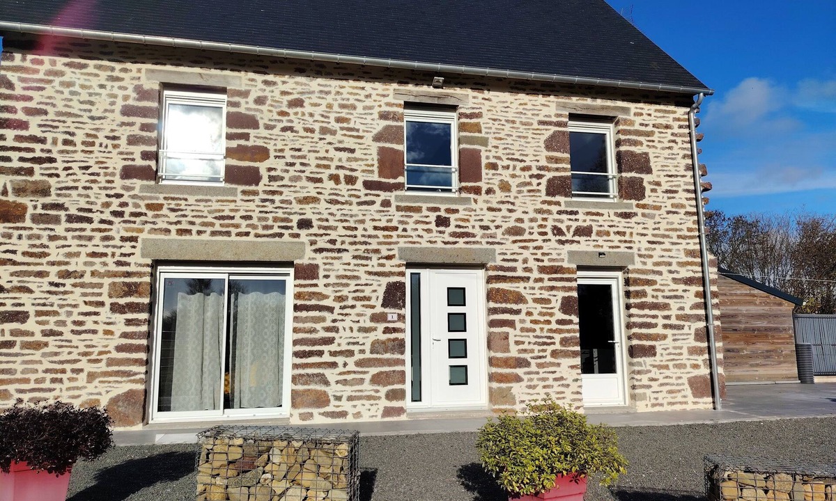 Ver House | Gite dizeau in the countryside peaceful location only 15 mins from the sea.