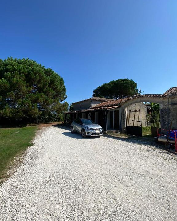 Feugarolles Apartment | Gite @ Domaine de baïse