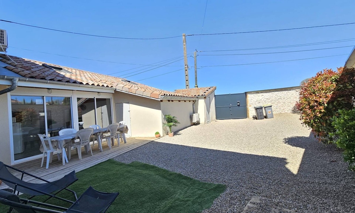 Les Echets House | Gite du Beaujolais
