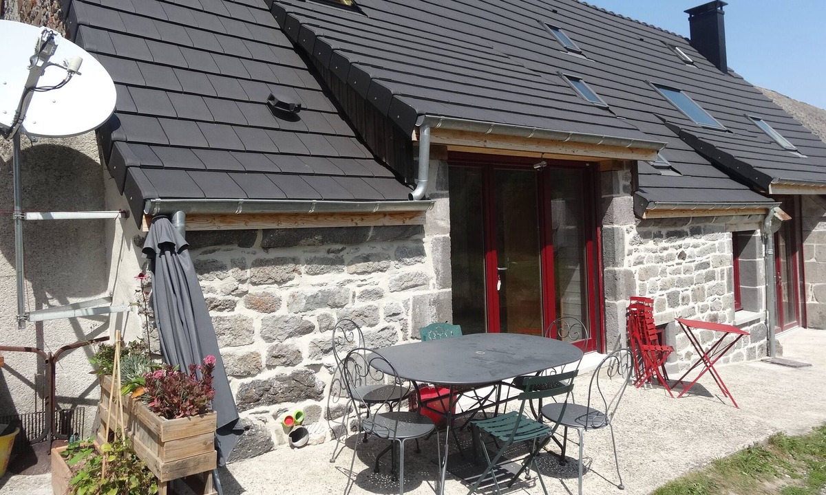 Rochefort-Montagne House | Gite du Cros 10 Places