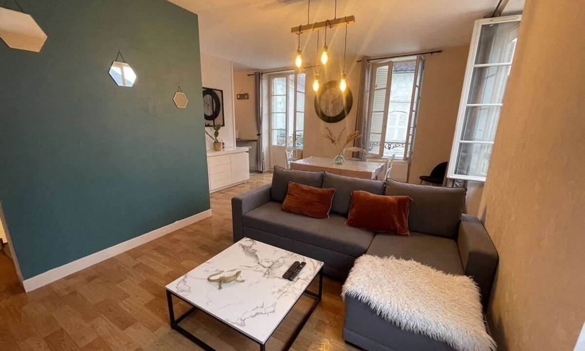 Saint-Bris-le-Vineux House | Gite du Vignoble Près de Chablis