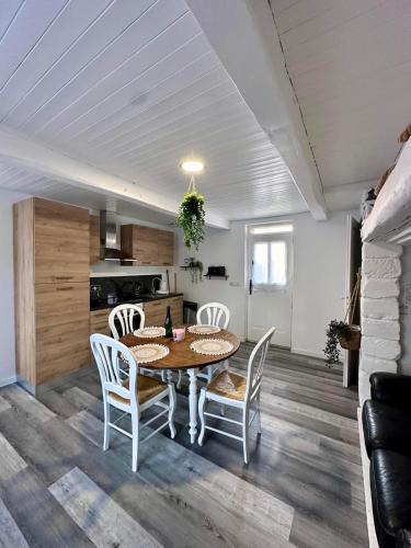 Saint-Remy-Boscrocourt House | Gite EGLANTINE