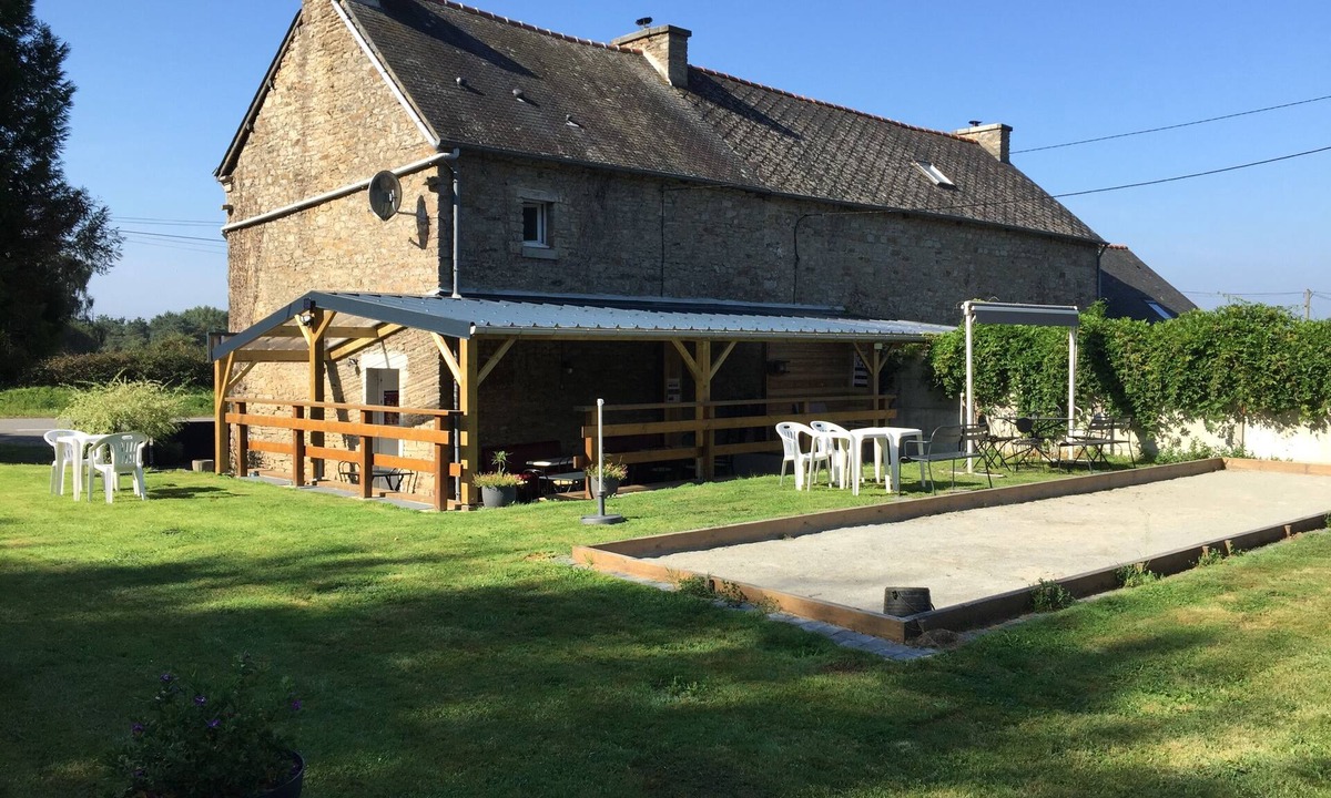 La Croix-Hellean House | Gite Eltiwen esprit bar