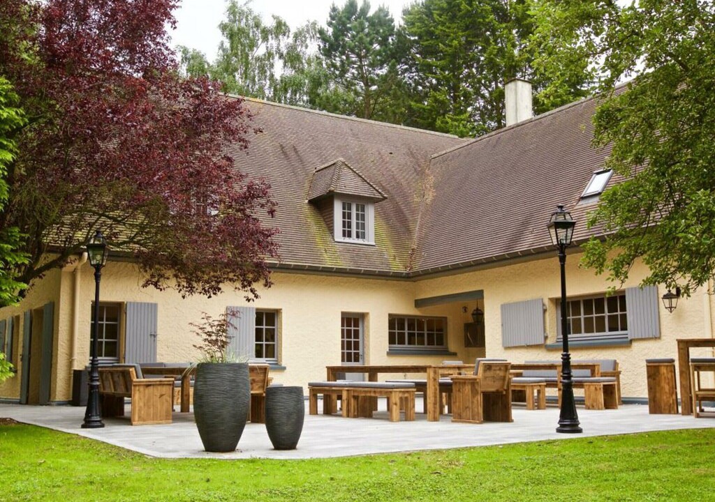 Estaires House | Gite Estaires, 4 bedrooms, 10 persons