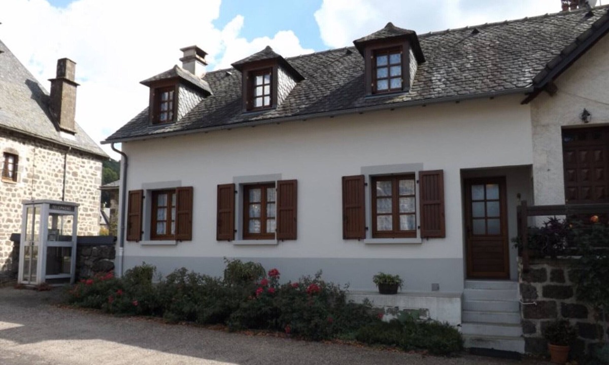 Fontanges Cottage | Gite Fontanges, 3 bedrooms, 6 persons