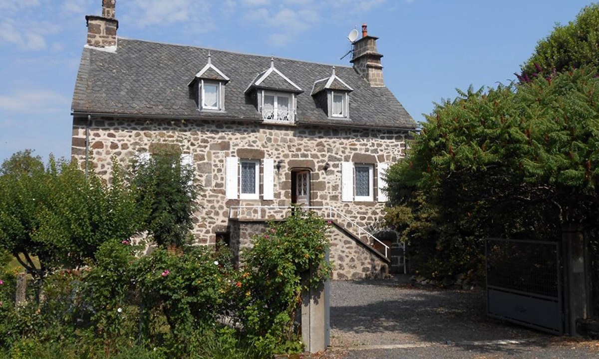 Fontanges Cottage | Gite Fontanges, 3 bedrooms, 6 persons