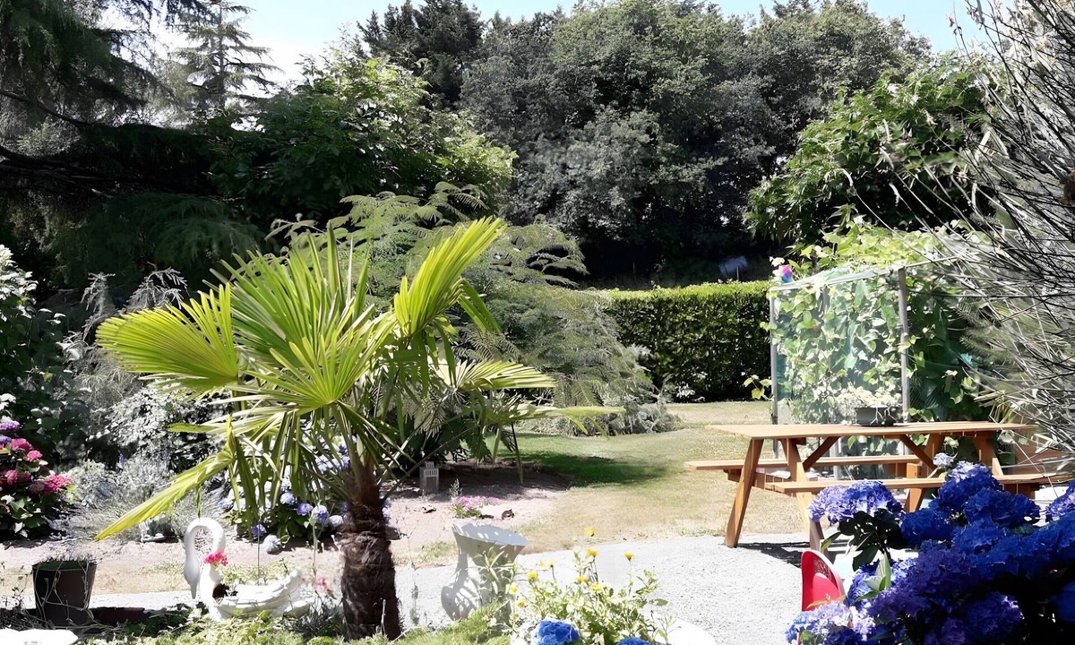 Apremont House | Gite for 4 People in Apremont, Vendée