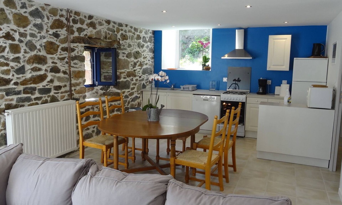 Plurien Cottage | Gite for 6 people between saint cast and cap frehel