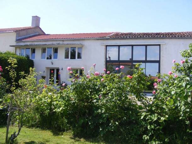 Saint-Michel-en-l'Herm House | Gite Saint-Michel-en-l'Herm, 2 bedrooms, 4 persons