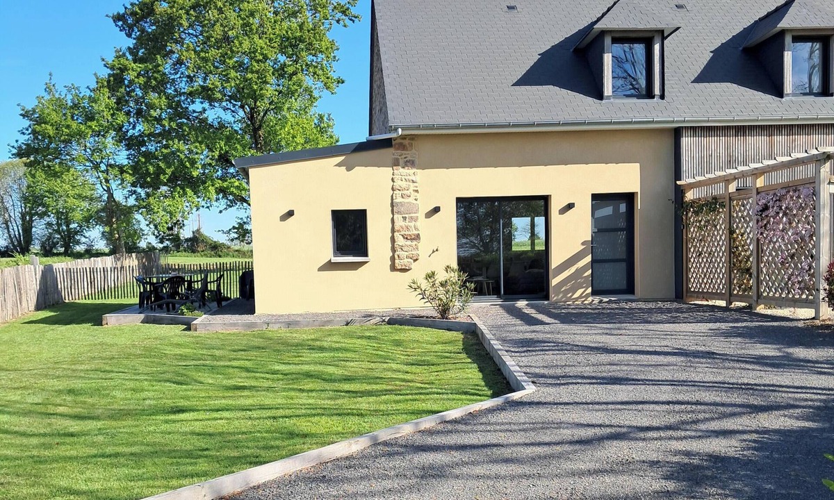 Saint-Quentin-sur-le-Homme Cottage | Gîte between land and bay, 20 minutes from Mont-St-Michel, Wi-Fi