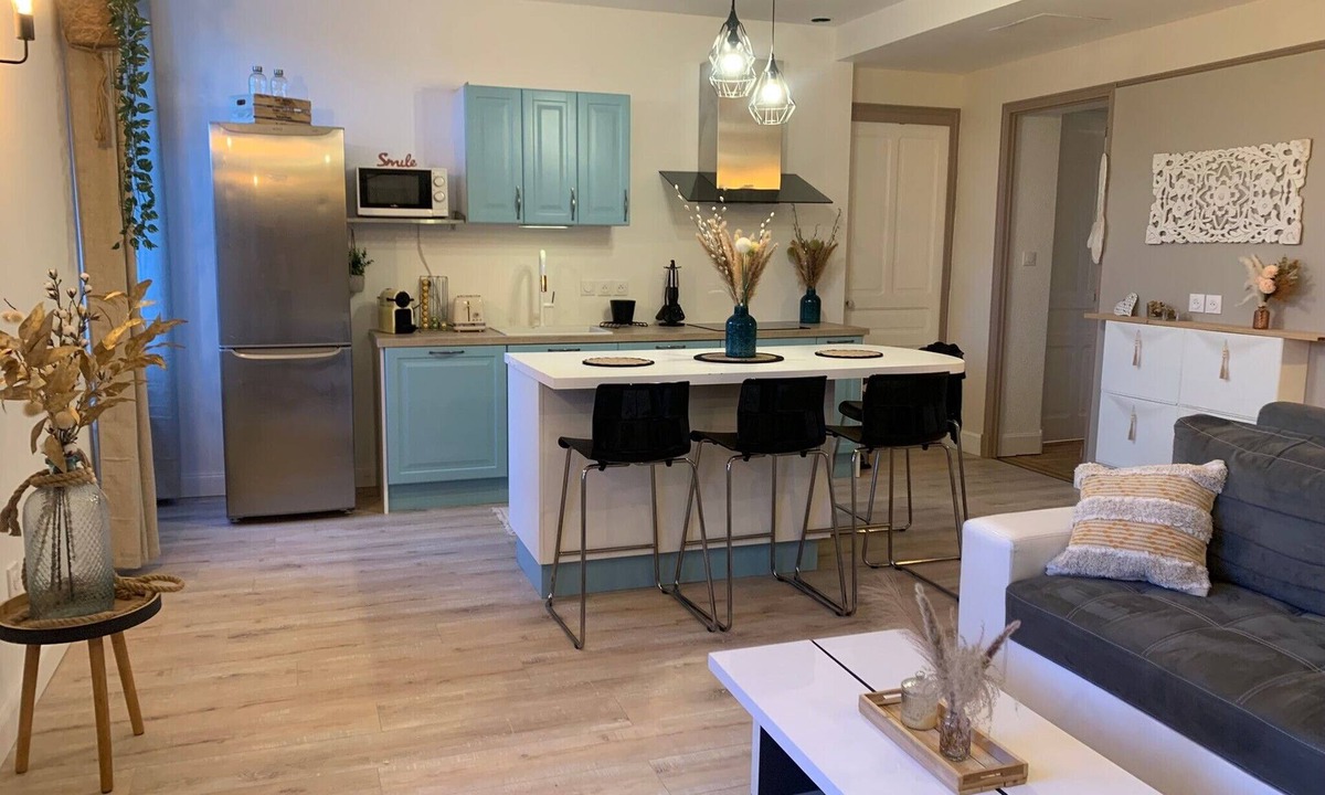 Le Pin Apartment | Gîte La Dune with Garden and Private Jacuzzi