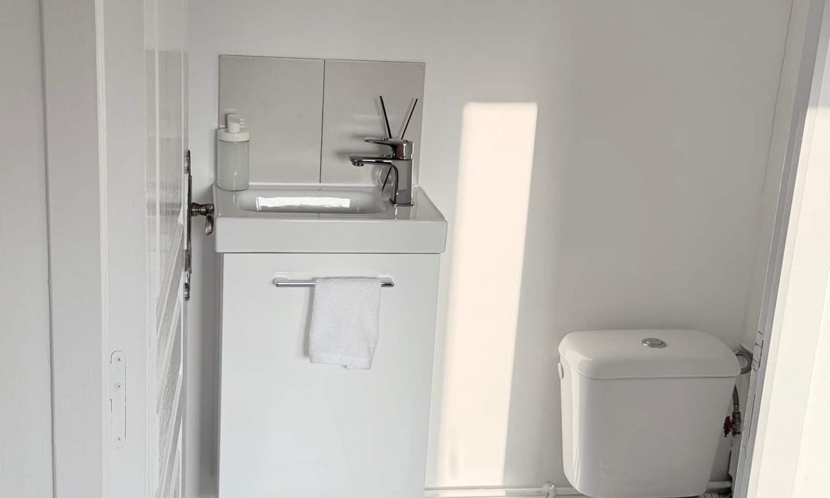 Roumagne House | Gite Garden House