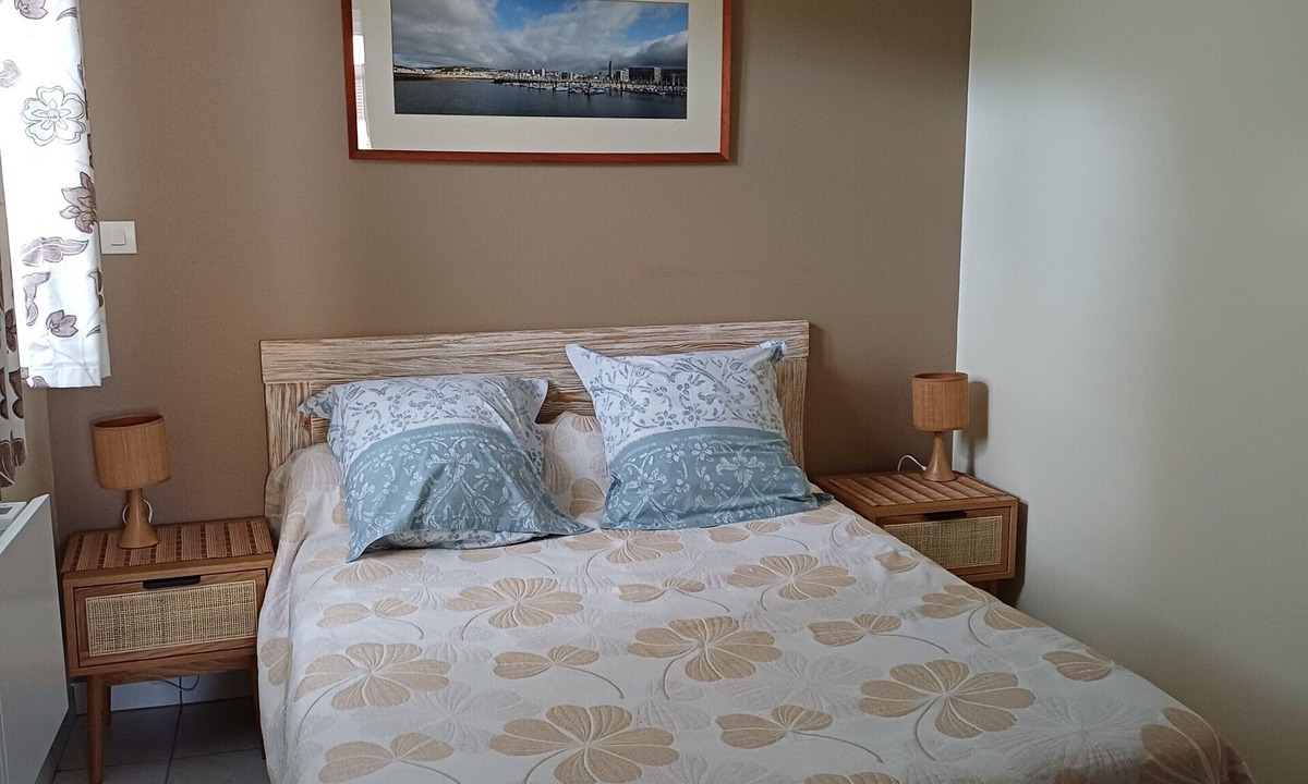 Fontenay House | Gîte 'Gite Paysan Lecarpentier' with Shared Garden and Wi-Fi