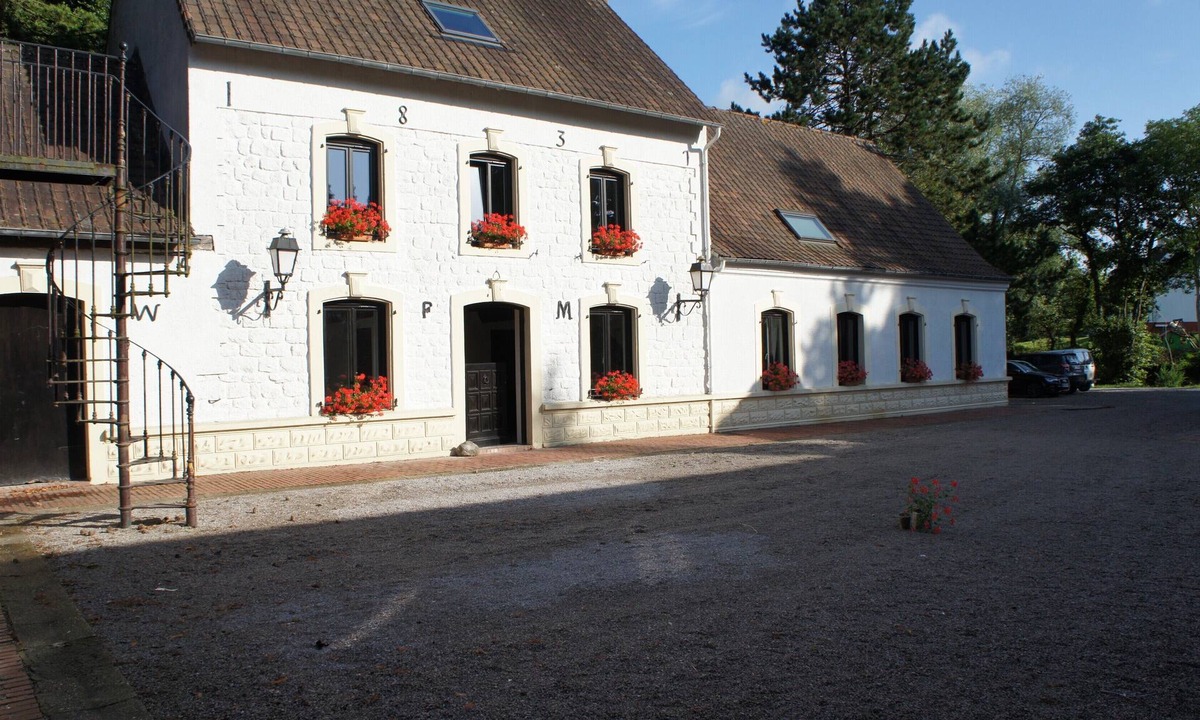 Menneville Cottage | Gite in DESVRES-MENNEVILLE