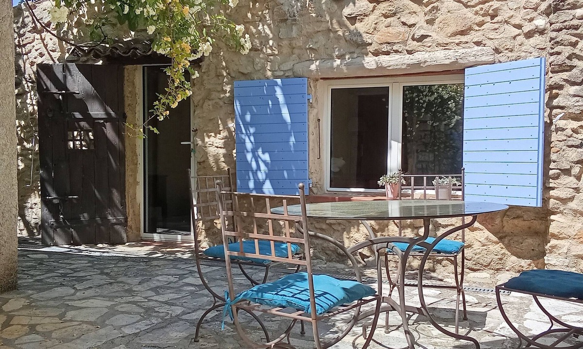 Lurs Cottage | Gîte in the middle of an olive grove