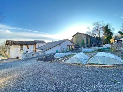 Bondoufle Apartment | Gite indépendant, calme, campagne, style intérieur chalet