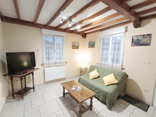 Le Vaudreuil House | Gite La Dem'Eure à Soy