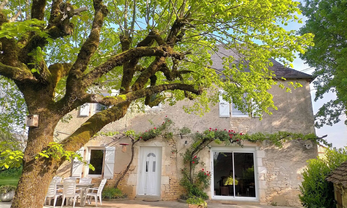 Mayrac House | Gite la Doline 3*