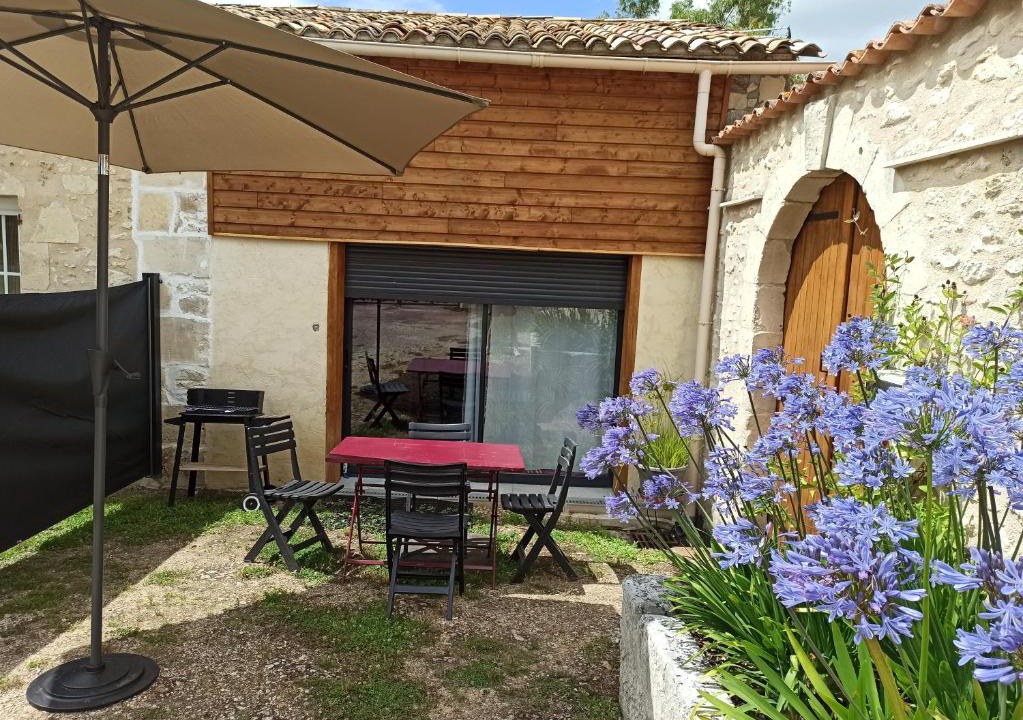 Floirac House | Gite La Floiracaise