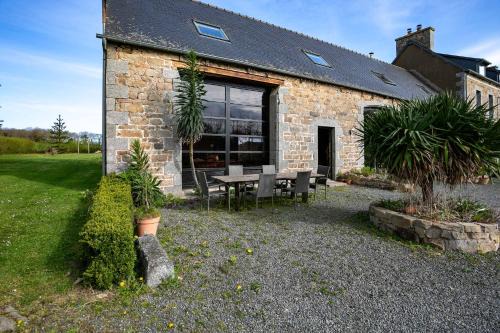 Prat House | Gite la Grange Cheval Rouge 4 pers