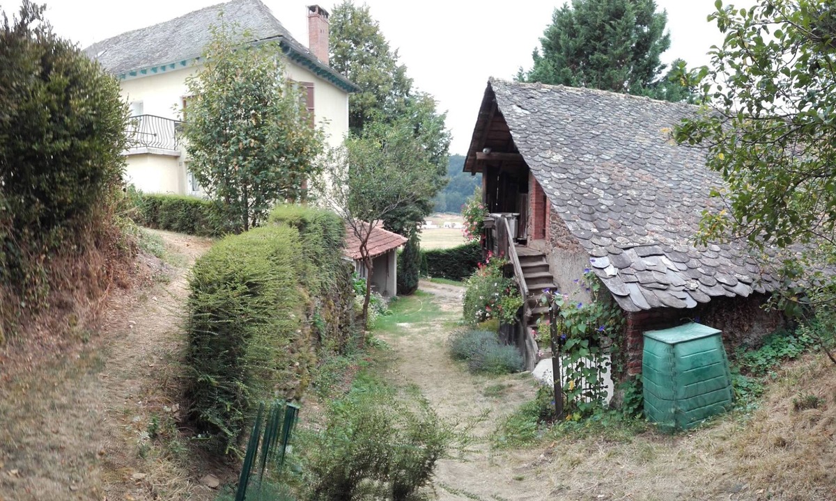 Flagnac House | Gite La Griffoulière to Flagnac 4 to 15 people in Aveyron