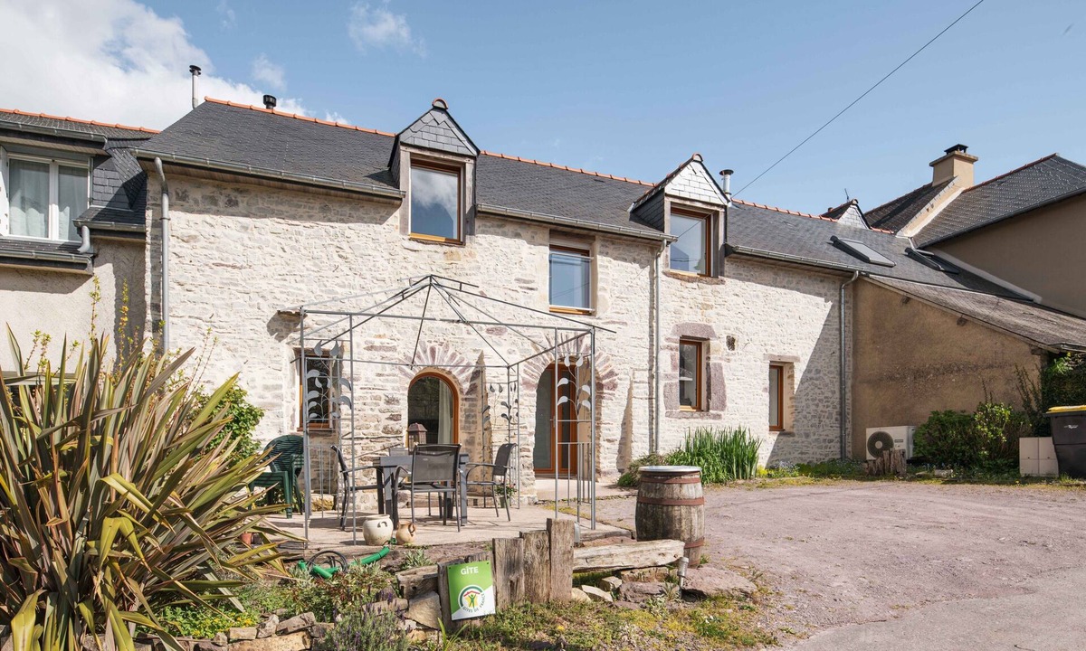 Laille House | Gite la longère – nature and tranquility
