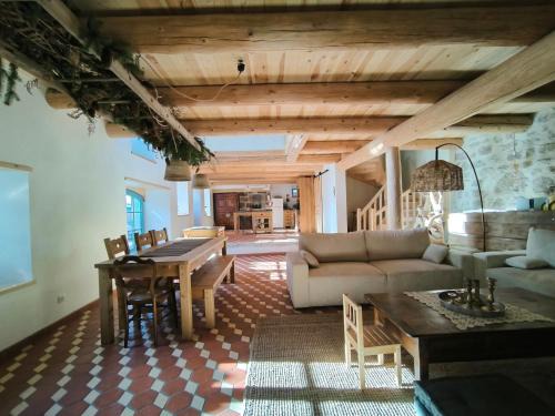 Usson-en-Forez House | GITE LA MENOU