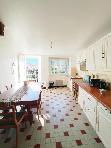 Siradan Apartment | Gite La Tanière
